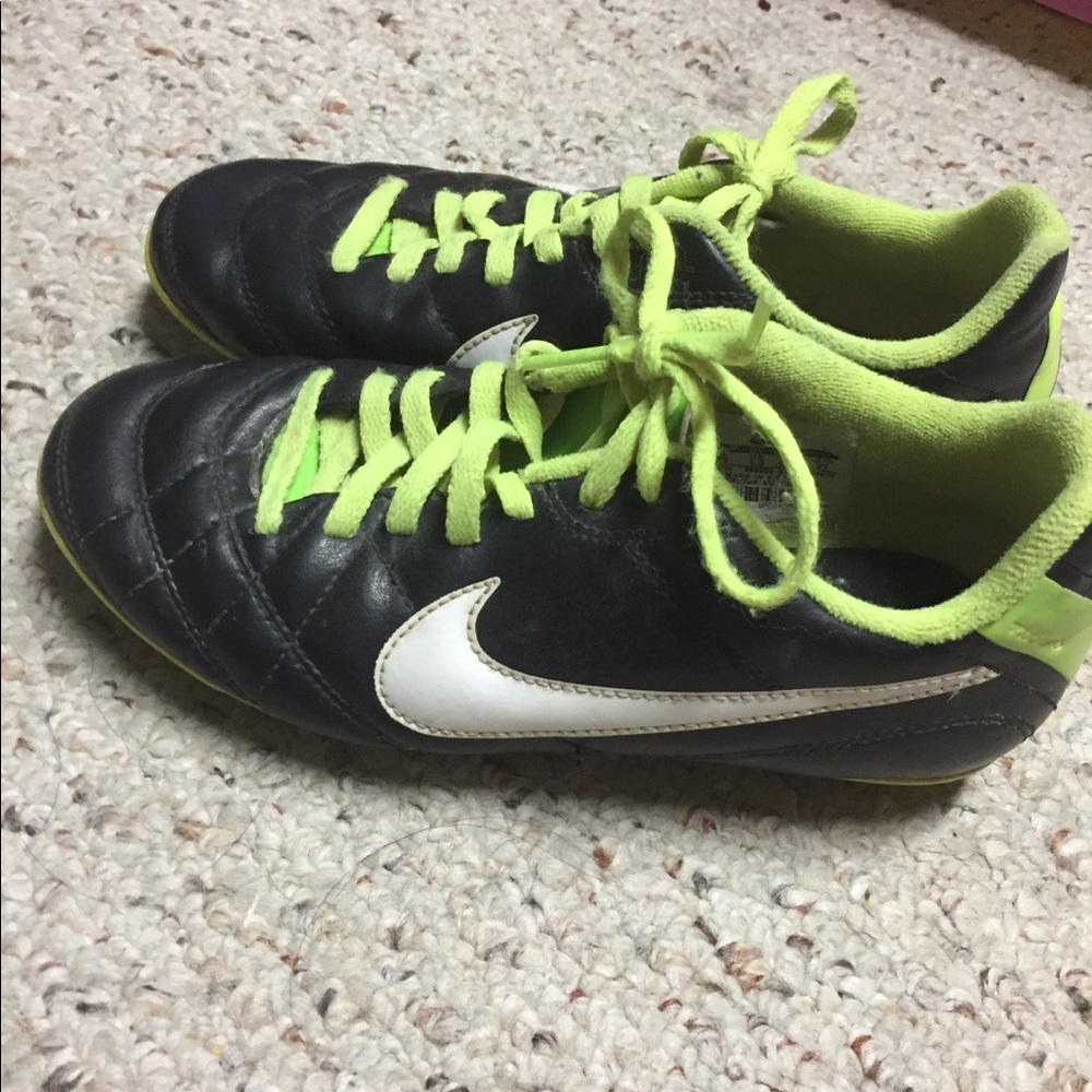 Boys Nike cleats size 2